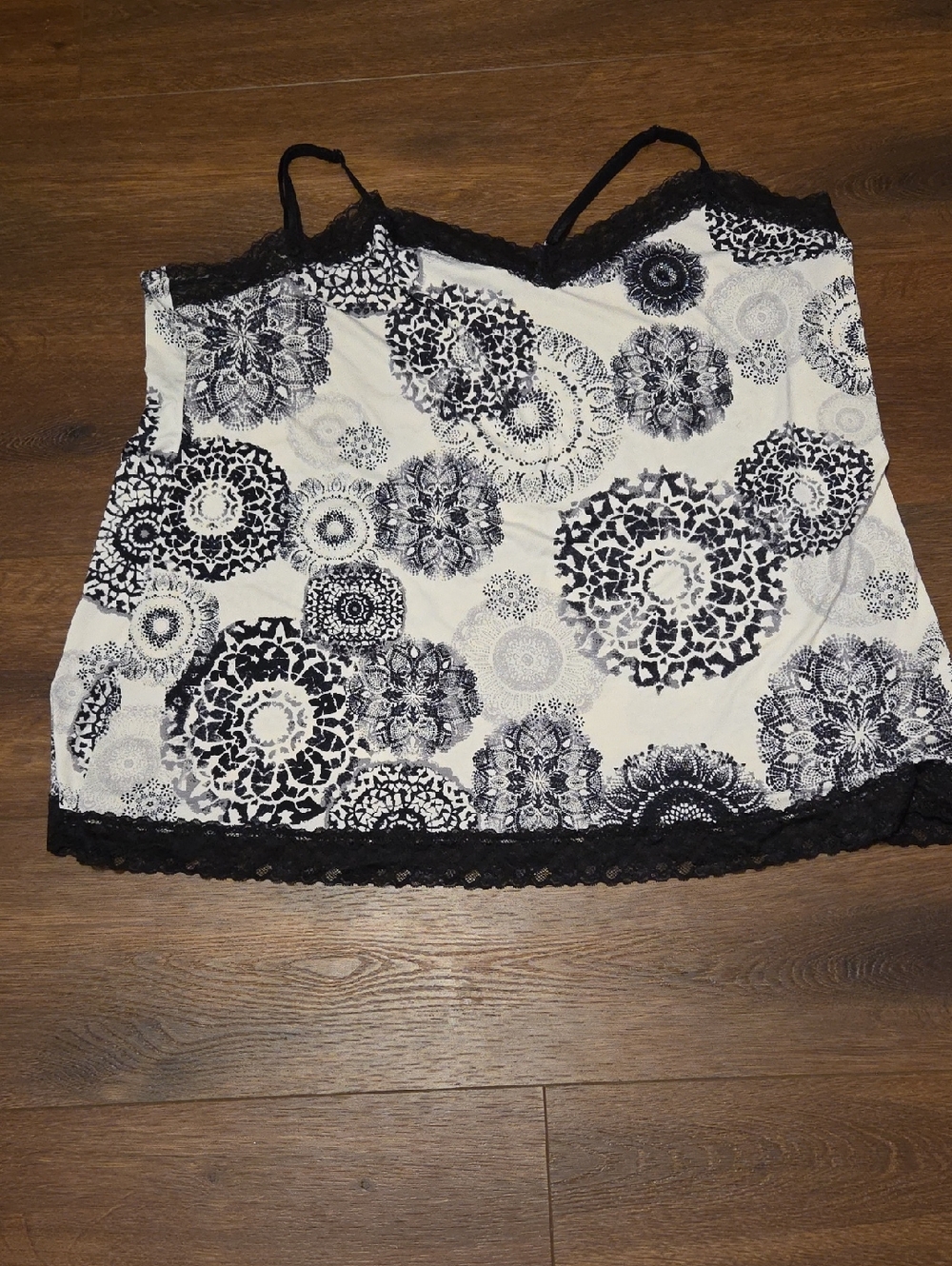 Fashion Bug Black & White Lace-Trim Printed Camisole 3X